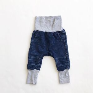 Trois Moutons acid wash motto leggings EUC 6-12m